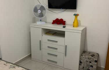 Apto em Ubatuba divisa com a Praia de Itagua e facil acesso as praias fica ao lado do Atacado Tenda na rodovia Rio Santos - Foto 4