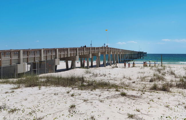 Watercrest Waves! Beachfront 2br/2ba Condo, Sleeps 8, Stunning Gulf Views! - Photo 46