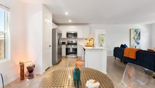 Modern Cozy Home - Gym - Quiet Street - Sleeps 4 - Foto 3