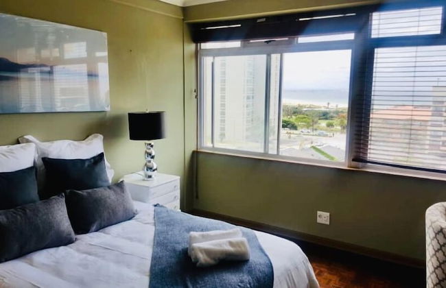 Beachview Penthouse - Photo 4