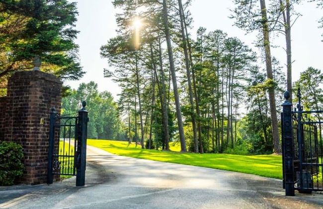 Private Resort - Lake Lanier Paradise - Foto 55