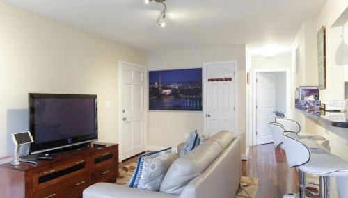2 bd 1 bth near DC! 7081 - Foto 4
