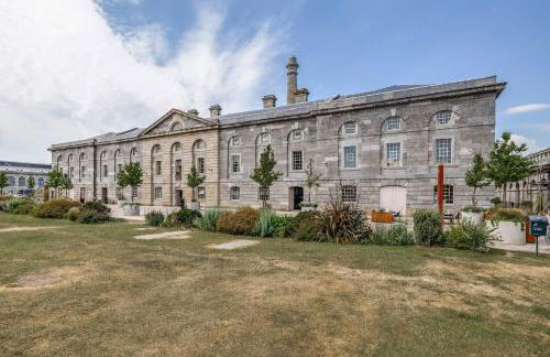 Luxury 2 bed Apartment in historic Royal William Yard - Foto 38