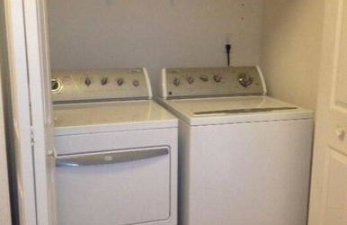 Spacious 3-bedroom townhouse with 2 1/2 baths. - Foto 3