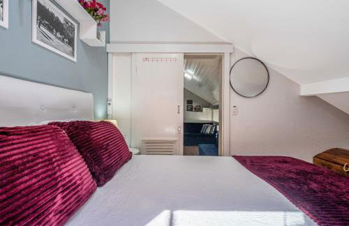 10 min a LAGO NEGRO 2 hab para 6 personas cerca del centro - Foto 35