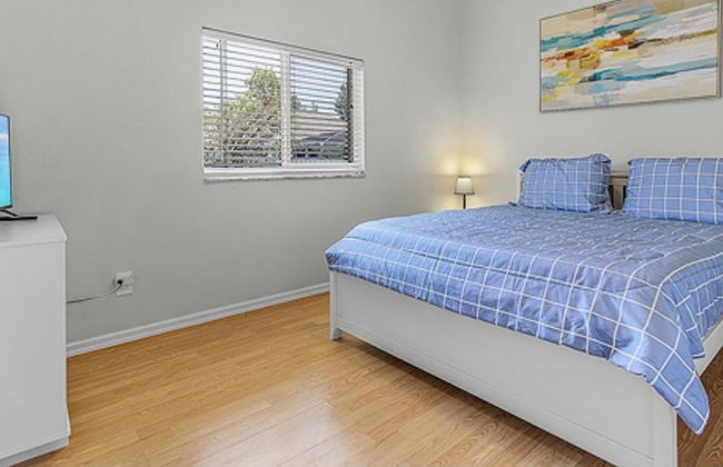 Family Friendly - Private Pool - Sleeps 10 - Foto 2