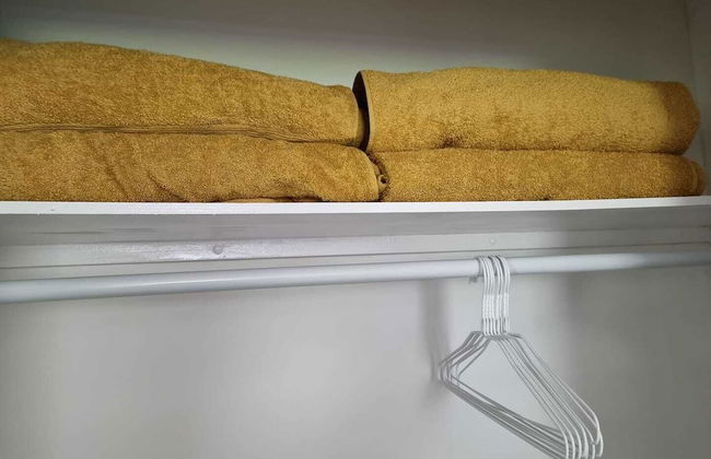 360 Serviced Accommodations - Waterfront Retreat - Modern Apartment - Foto 4