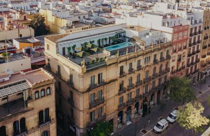 Aquitania Home Suites - Photo 1