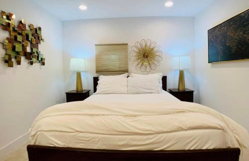 Phinneywood Basement Hideaway - Zoo meets Lake - Foto 17