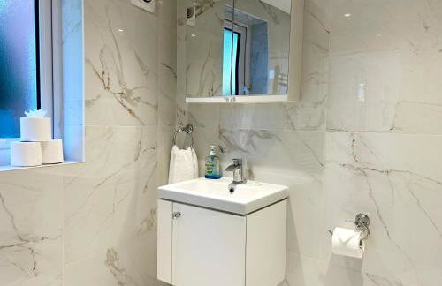 Stylish 1 Bedroom Flat with Parking in Oxford - Foto 20