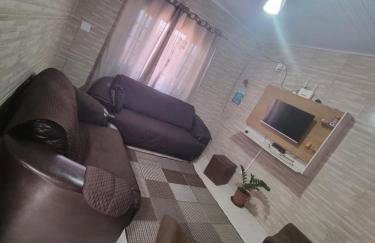 Casa com piscina em Bertioga 700m da praia - Foto 2