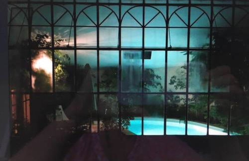 Ecolodge Au fil de l'eau, avec piscine intérieure et parc arboré - Foto 4