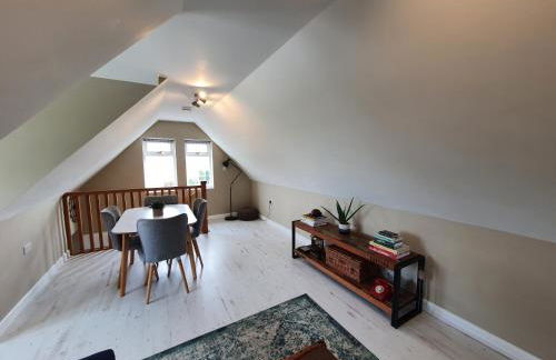 Beautiful 2 bedroom guest house with private pool in Lacock, Wiltshire - Foto 13