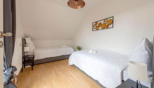 Stay and Work Apartment - 8 single beds - Garage - Foto 2