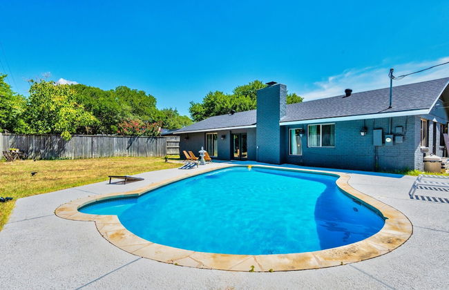 Sinatra Fun 5BD Home Huge Pool Game Room - Foto 1