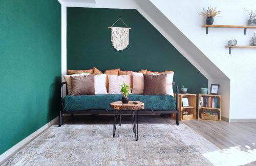 Nature Terminal Apartment - Photo 2