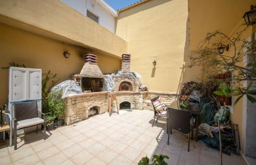 ARCHANES APPARTMENT - Photo 19