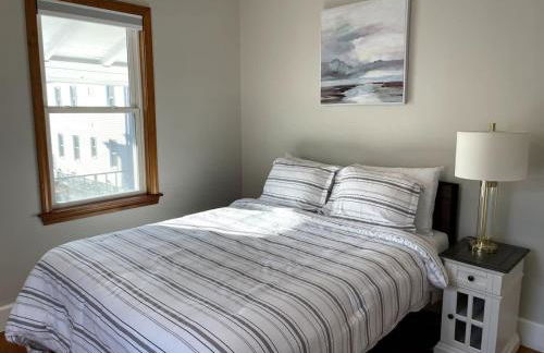 Tufts 3-Bed 2-Office Home with Laundry - Foto 15