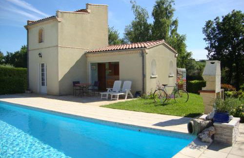 Gîte LA BRUGUE avec piscine à 5 mn d'ALBI - Foto 14