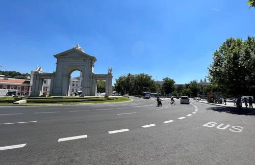 Studio next to Parque del Oeste - Photo 19