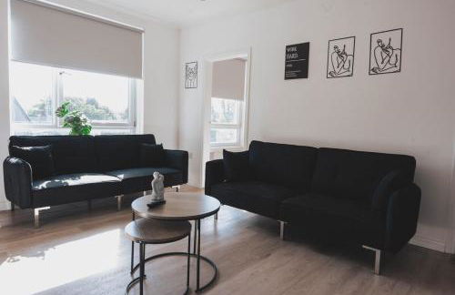 Stylish 3BR Stay by Hampden No 161 with Free Parking - Foto 50