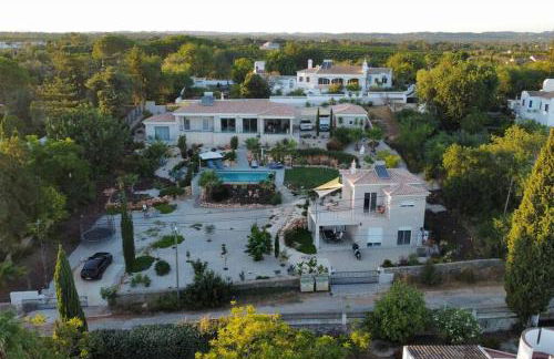 Villa Girassol met zwembad - Foto 7