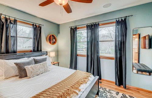 Butterfield Family Friendly Bungalow Northside Indy with Arcade - Foto 5