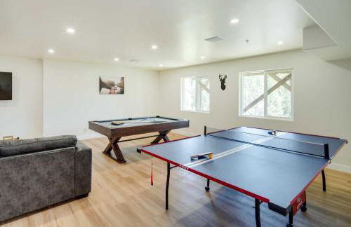 Lake Arrowhead Getaway with Decks and Game Room! - Foto 30