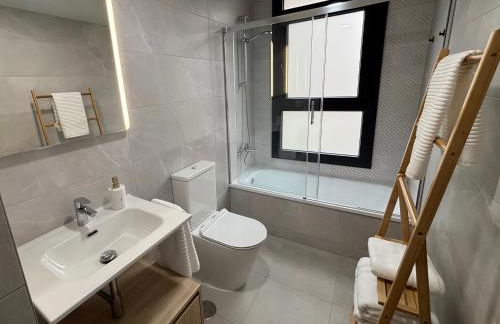 Luxury Apartament Free Parking - Foto 18