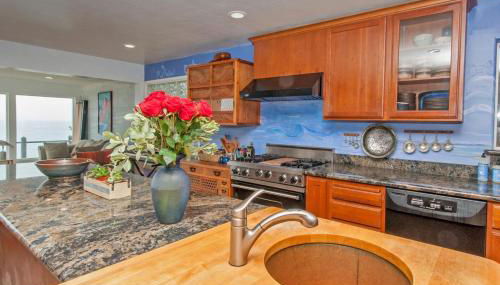 Oceanfront luxury wdramatic views - 30 day rental minimum - Foto 4