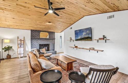 Serene Cabin-Sauna-Game Room - Foto 1