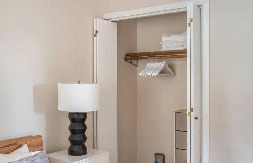 Lake View Relaxing Bellevue Home - Foto 14