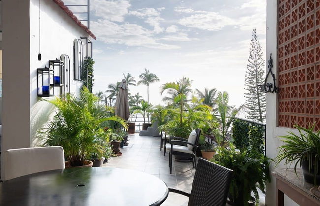 2Br Beach-near Suite Escape - Photo 11