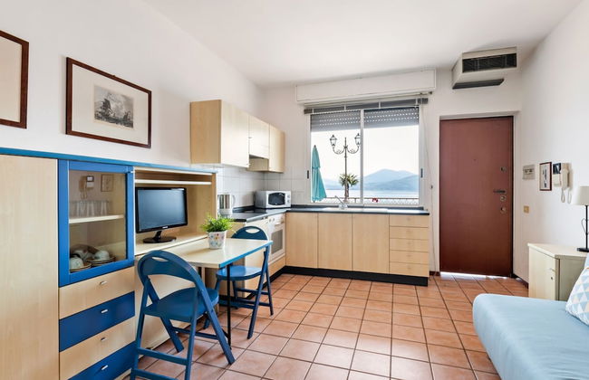 Apartment in Oggebbio With Sea View Terrace - Foto 32