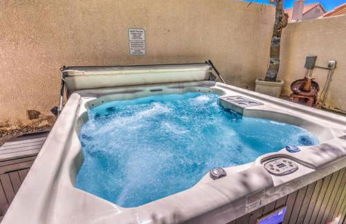 Family Fun for Everyone in Las Vegas- 4 Bedrooms, Billiards, Game Room - Foto 20