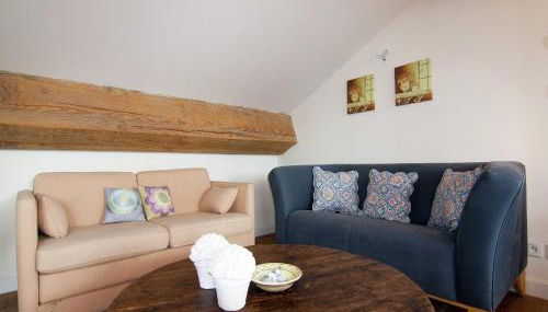 Very nice cottage with studio on a domain with heated pool - Foto 2