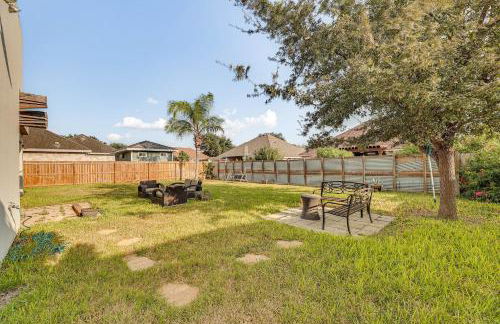 Covered Patio and Grill Colorful McAllen Home - Foto 23