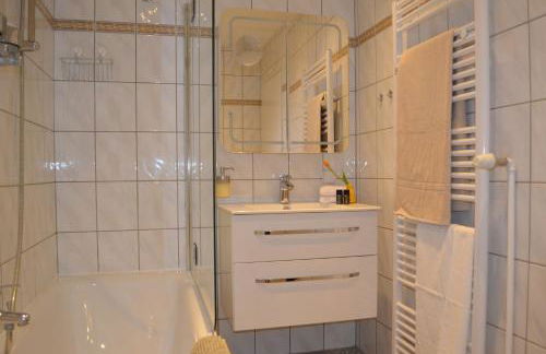 Charmante Zimmer Wohnung Stilvoll - Foto 8