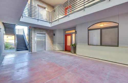 Less Than 1 Mi to Biltmore Fashion Park Condo with Pool! - Foto 34