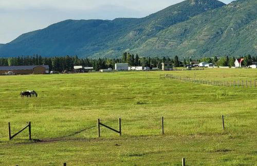 Charming Chalet Close to GNP, Downtown & Game Room! - Foto 64