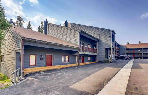 Cozy Ski Condo + Hot Tub + Fireplace + Heated Pool - Foto 32