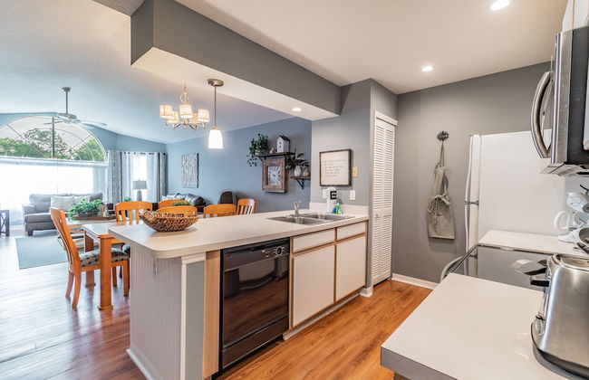 Near Theme Parks! Fabulous 3 BR Home, Star Wars Children's BR, Pool! - Foto 12