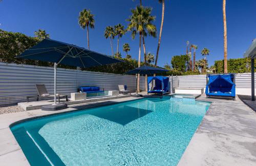 Far Far Away in Vista Las Palmas by ACME House Company - Foto 1