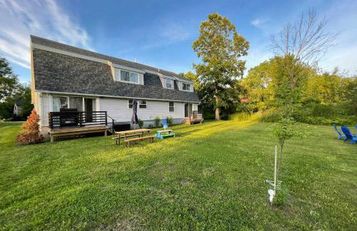 Modern-Chic Athens Home - Fish, Ski and Swim! - Foto 31