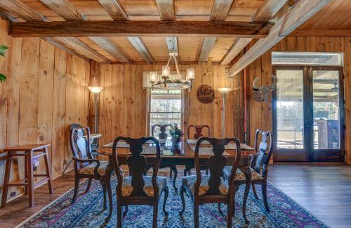 Pet-Friendly Opp Vacation Rental w/ Spacious Deck! - Foto 9