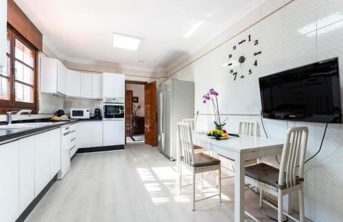 Pleasant Villa in Churriana with pool - Photo 17