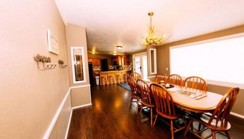 Private Family-Friendly Lodge Perfect for Reunions near Rexburg, Idaho - Foto 3