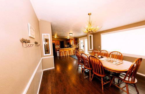 Private Family-Friendly Lodge Perfect for Reunions near Rexburg, Idaho - Photo 3