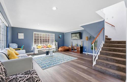 Colorful and Cozy Haven with Heated Pool - Foto 19