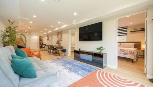 Entire Modern Cozy 2BR Apt mins SU LeMoyne DT - Foto 1